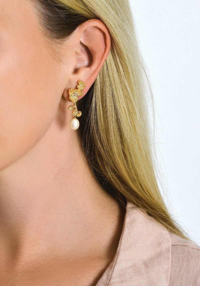 ANABEL ARAM Orchid With Pearl Drop Earrings