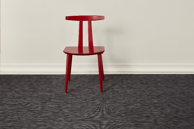 CHILEWICH Ikat Deep Grey Woven Floor Mat at STORIES By SWISSBO